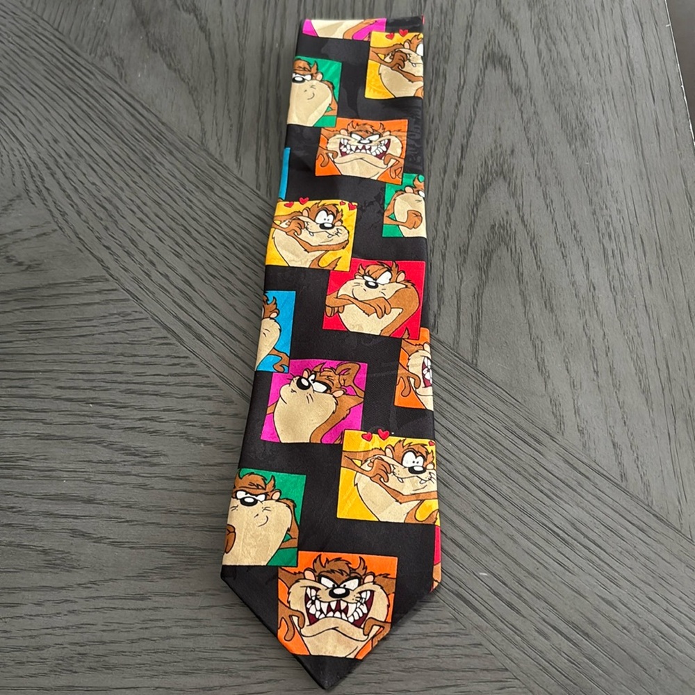 Looney Tunes vintage tie